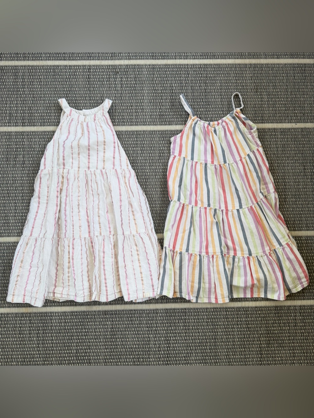 Bundle of 2 dresses, 4T